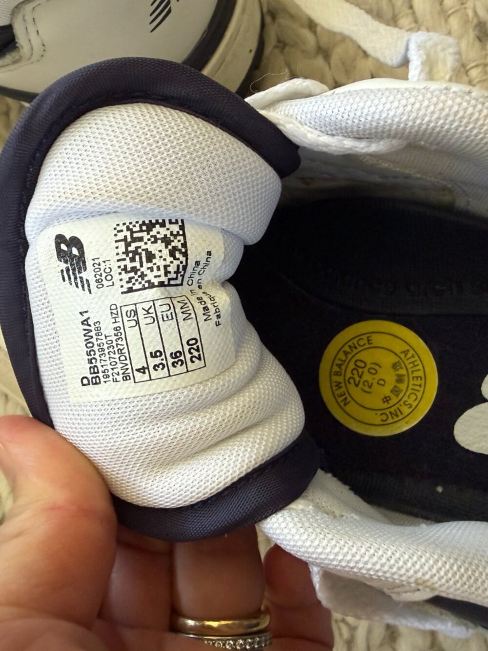 New Balance 550 sneakers White Navy EU 36, UK 3.5, US Women's Size 5.5 - Picture 6 of 6